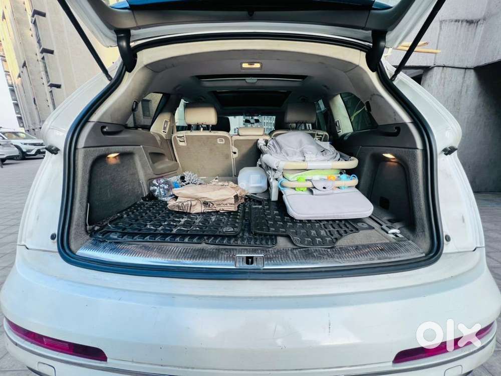 Urgent Sell Audi Q7 Quattro Premium Plus