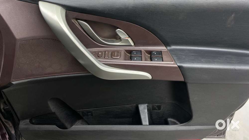 Mahindra Xuv500 W8, 2015, Diesel
