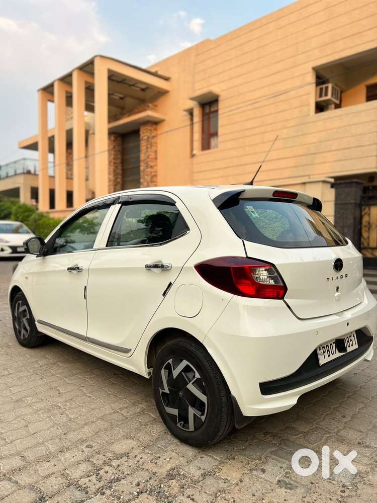 Tata Tiago 1.2 Revotron Xm, 2025, Petrol