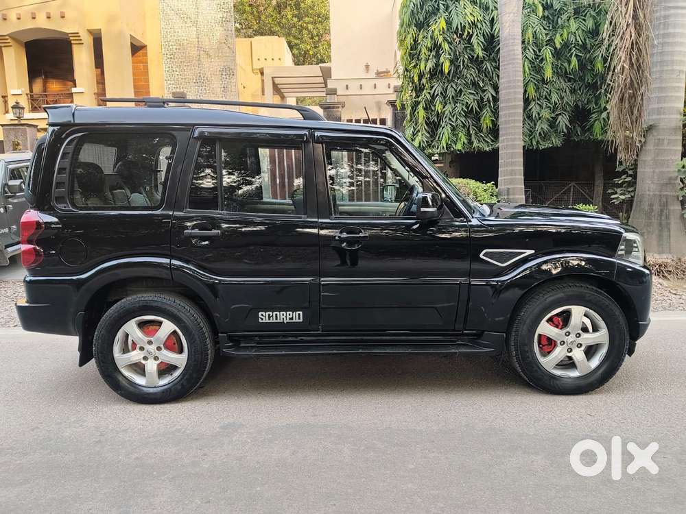 Mahindra Scorpio S11 Mt 7s, 2022, Diesel