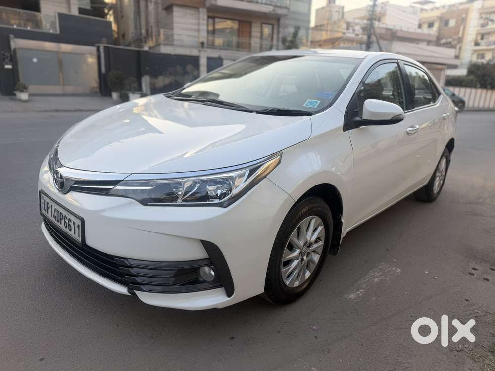 Toyota Corolla Altis Facelift, 2018, Petrol