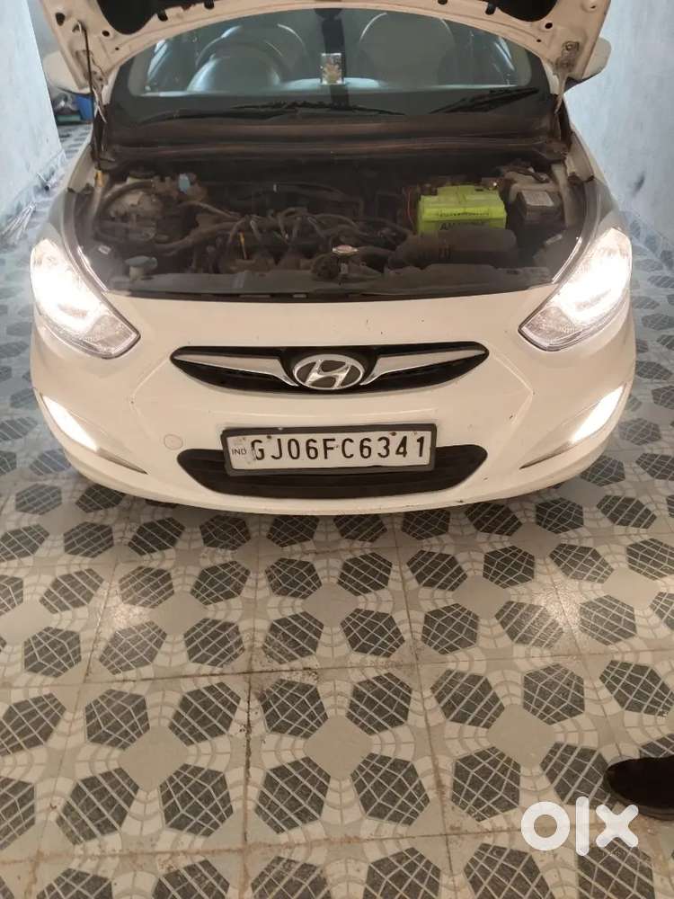 Hyundai Verna Sx 2012