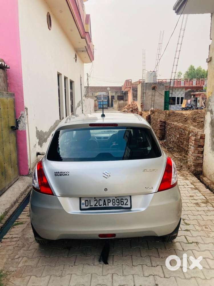 Maruti Suzuki Swift 2013 Petrol 72000 Km Driven