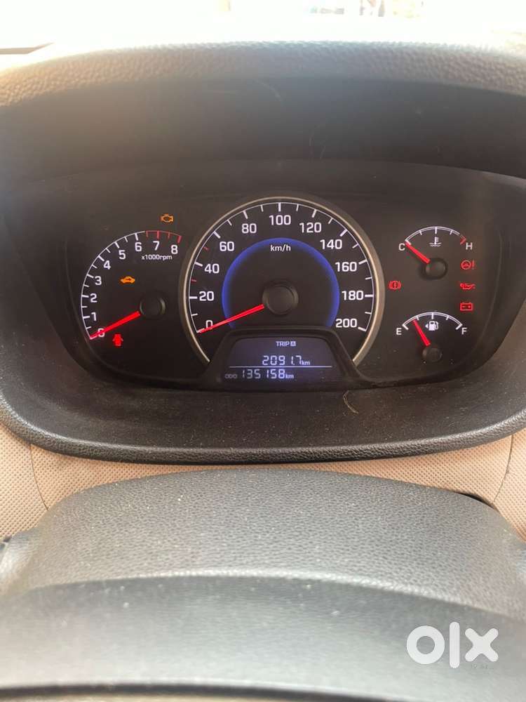 2016 Hyundai Grand I10 Car