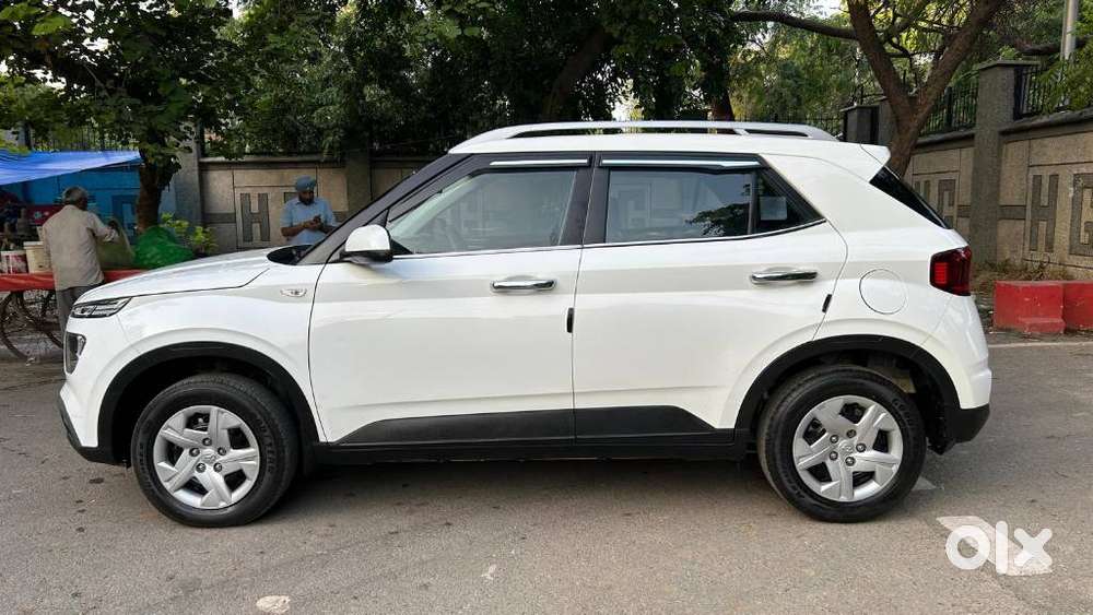 Hyundai Venue S, 2020, Petrol