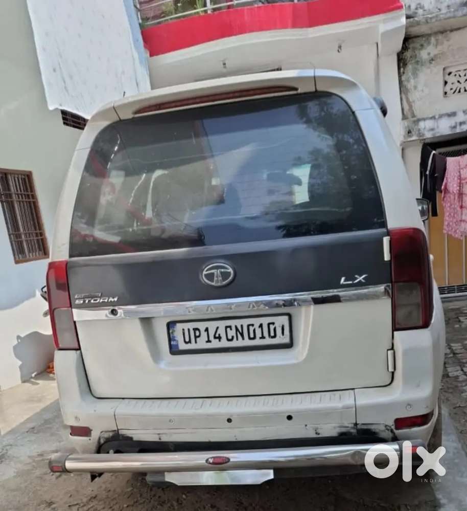 Tata Safari Storme 2015 Diesel 11000 Km Driven
