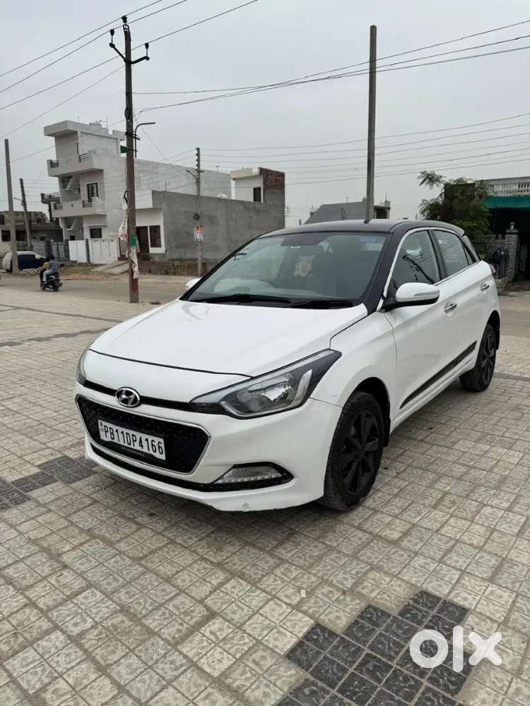 Anand Nagar B No 9 Gali Vich Khadi Ah Ik Sall Di Likh K Guarante Devag