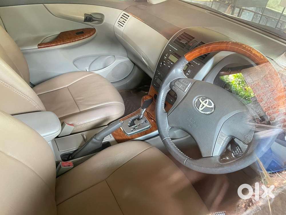 Toyota Corolla Altis 2009 Petrol 185000 Km Driven