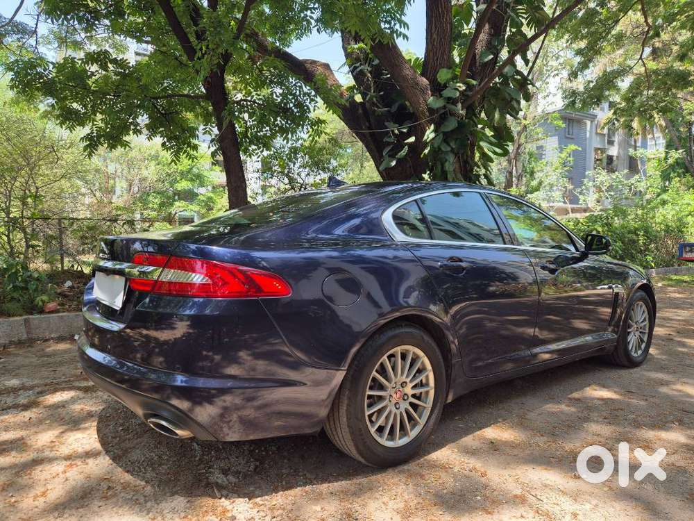 Jaguar Xf (2.2 Luxury)