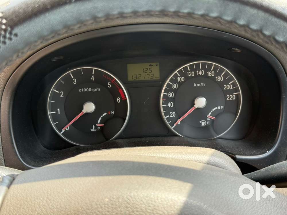 Hyundai Verna 2010