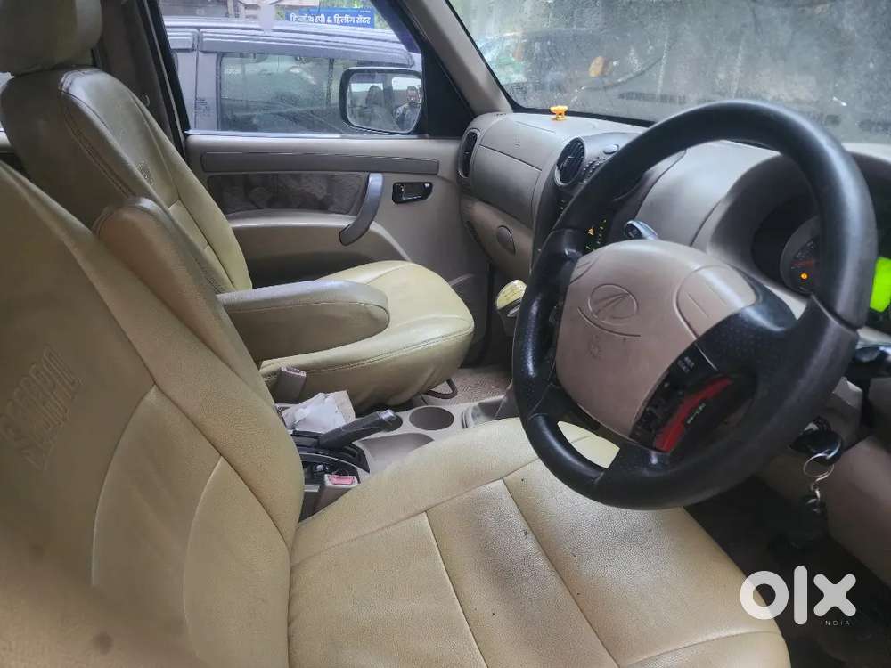 Mahindra Scorpio Classic 2010 Diesel Manual