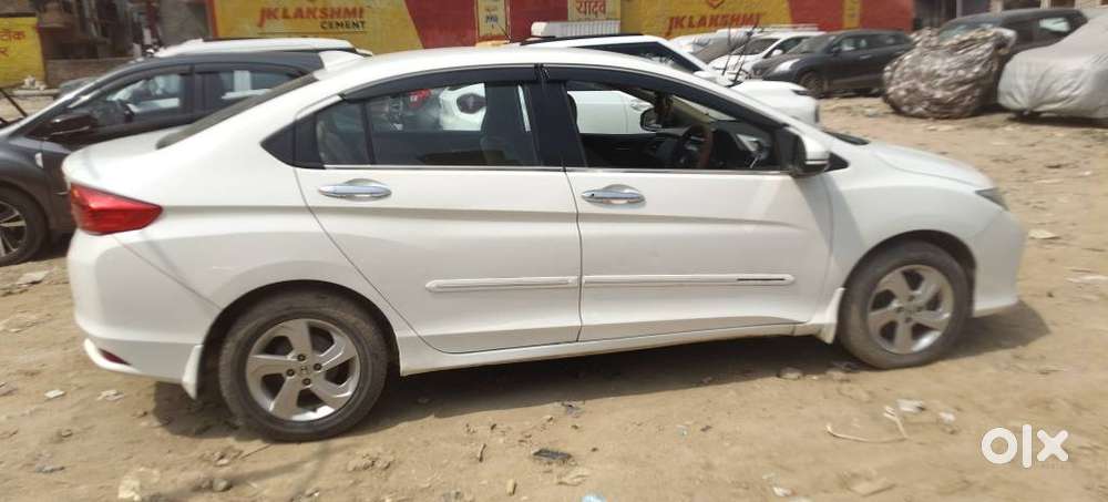 Honda City 2015-2017 I Vtec V, 2016, Petrol