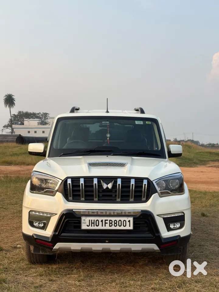Mahindra Scorpio Classic, 2023, Diesel