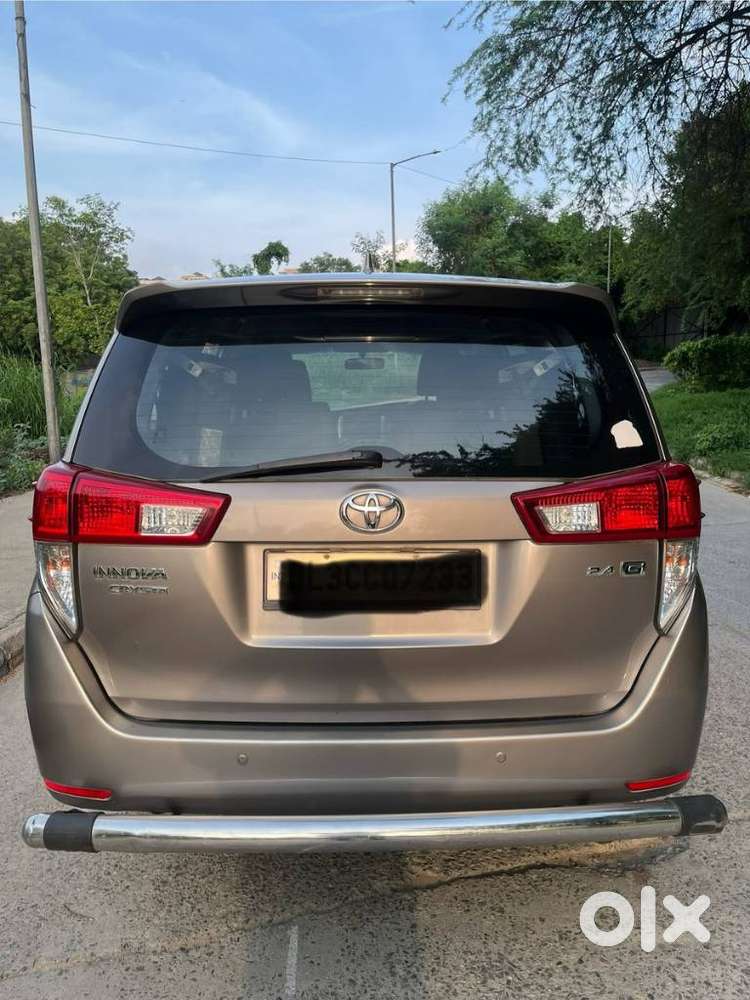 Toyota Innova Crysta 2.4 G Mt, 2019, Diesel