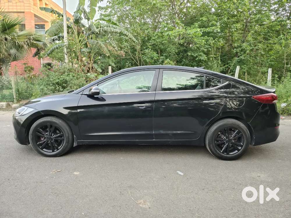 Hyundai New Elantra 2017 Diesel Well Maintained
