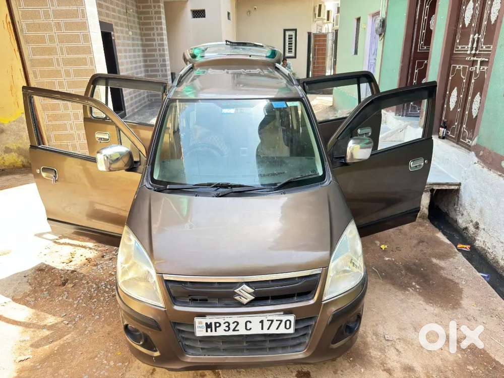 Maruti Suzuki Wagon R Vxi (october 2016) Petrol Good Condition