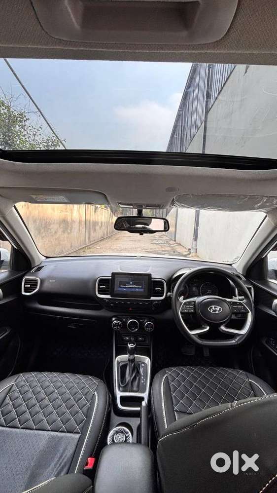Hyundai Venue, 2022, Petrol