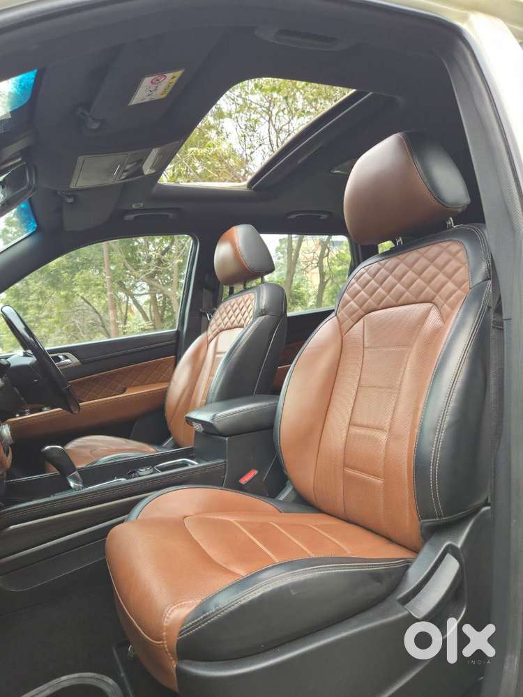 Mahindra Alturas G4 4wd At, 2020, Diesel