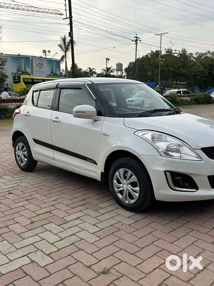 Maruti Suzuki Swift Vxi, 2014, Petrol