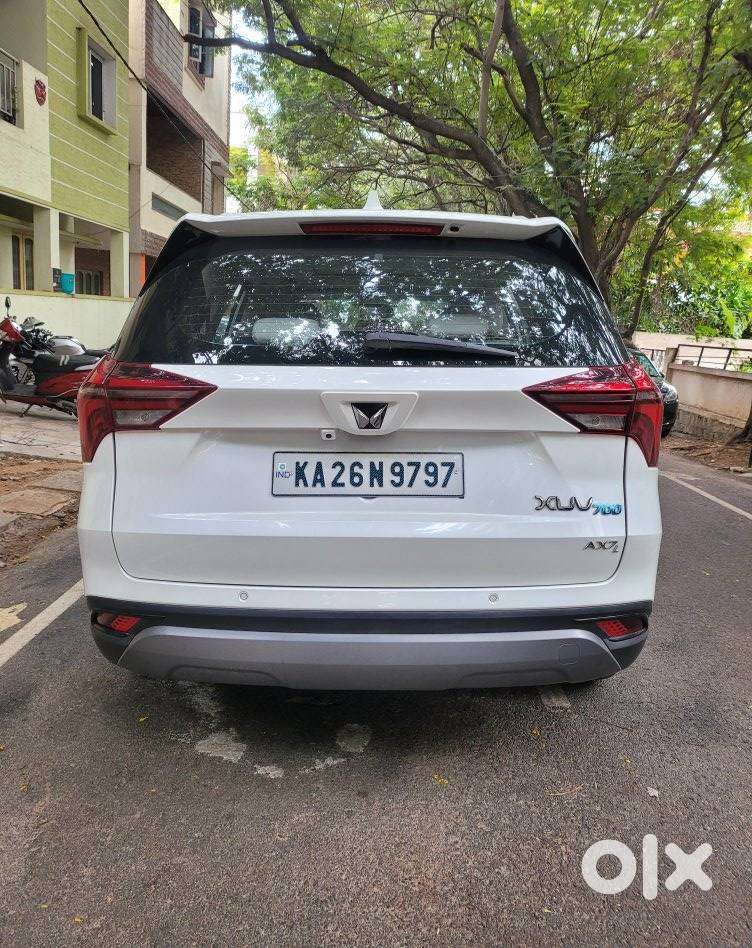 Mahindra Xuv700 2.2 Ax 7 Diesel At Luxury Pack Str Awd, 2022, Diesel