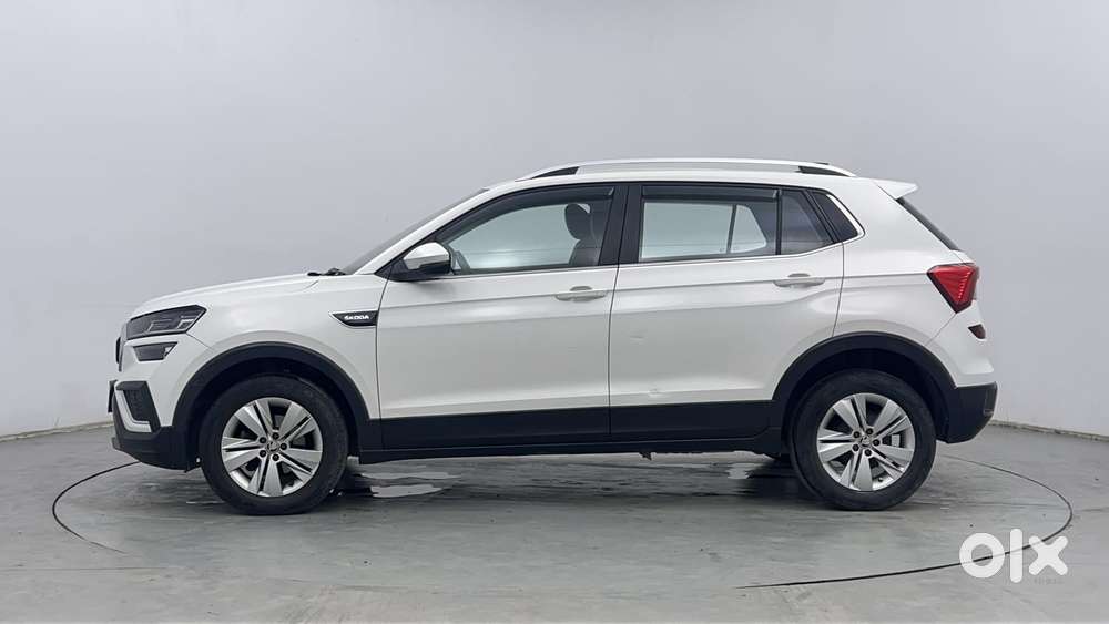 Skoda Kushaq 1.0 Tsi Ambition At, 2023, Petrol