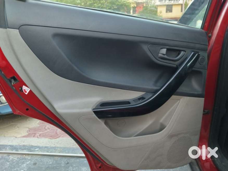 Tata Nexon 1.2 Revotron Xm (s), 2019, Petrol