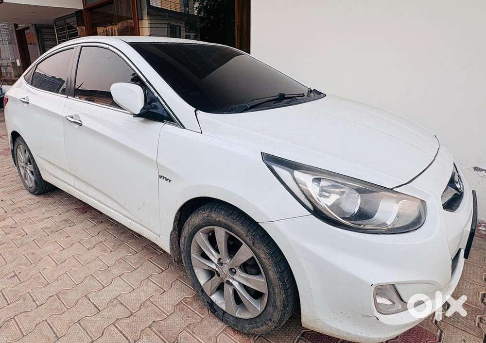 Hyundai Verna 2013 Petrol Well Maintained