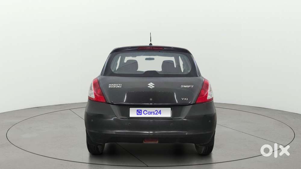 Maruti Suzuki Swift Vxi, 2016, Petrol