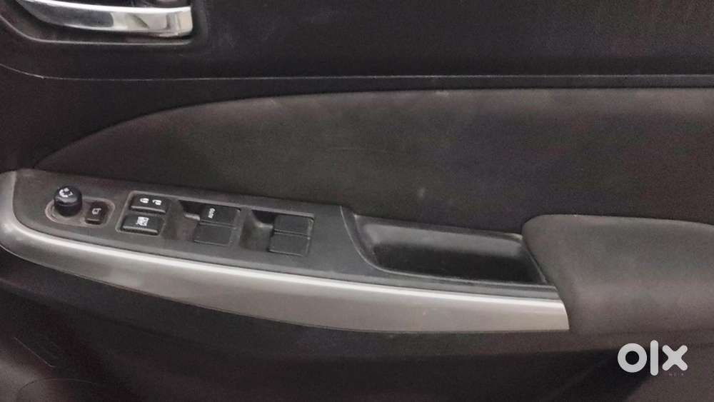 Maruti Suzuki Swift 2018 Zxi, 2019, Petrol