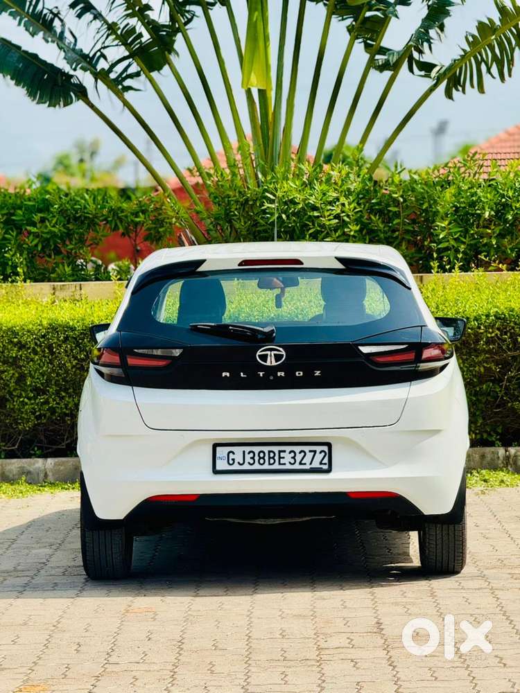 Tata Altroz 1.5 Xz Plus Diesel, 2023, Diesel