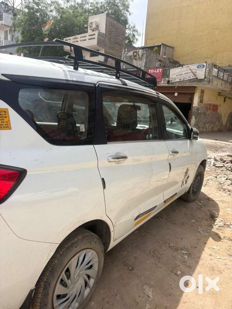 Maruti Suzuki Ertiga 2025 Cng & Hybrids Well Maintained