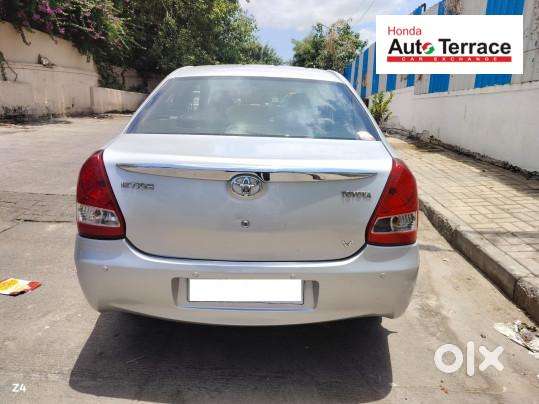 Toyota Etios 1.5 V, 2011, Petrol