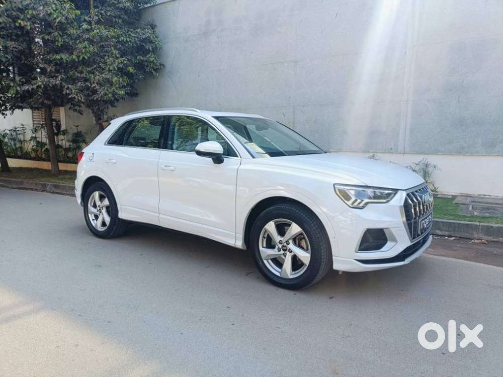 Audi Q3 40 Tfsi Premium Plus, 2022, Petrol
