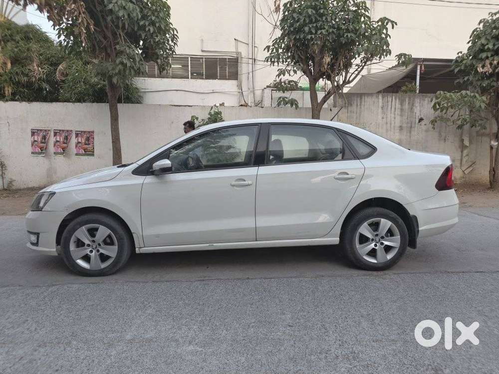 Skoda Rapid 1.5 Tdi At Ambition, 2017, Diesel
