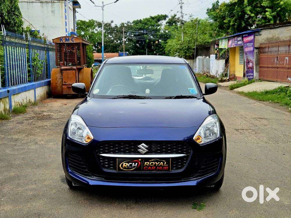 Maruti Suzuki Swift 1.2 Lxi (o), 2022, Petrol