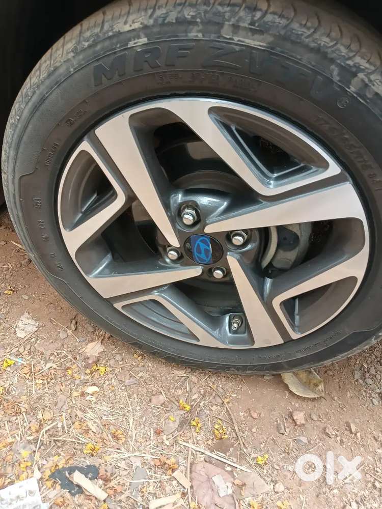 Taxi Hyundai Aura 2023 Cng+petrol  Top Varient