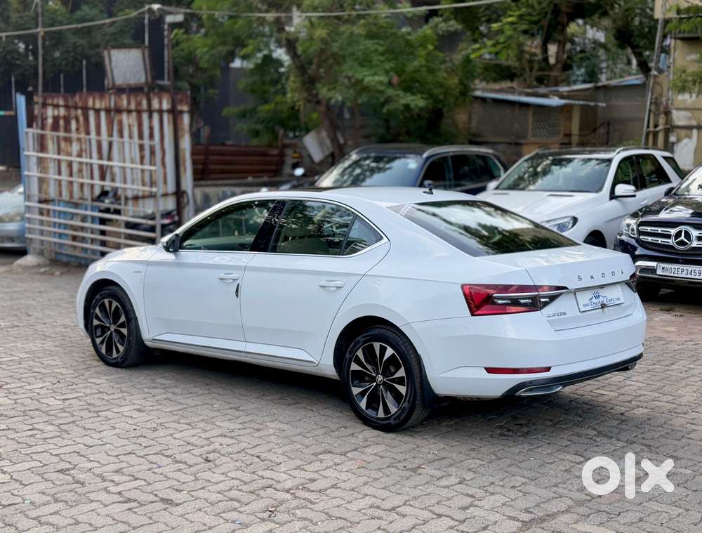 Skoda Superb 2.0 Tsi At L&k, 2021, Petrol