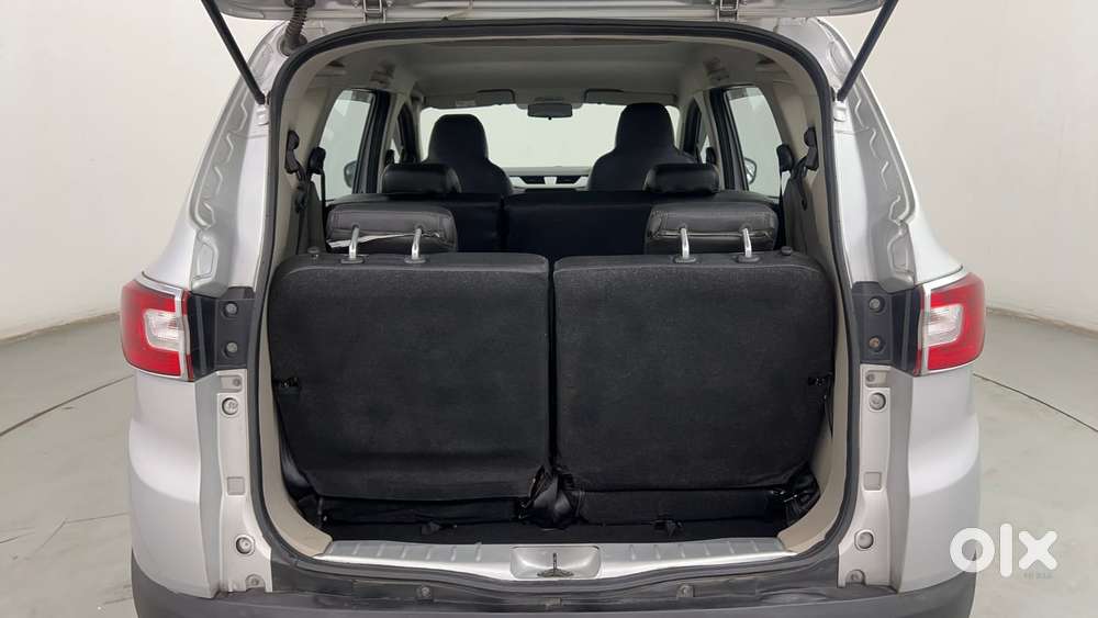 Renault Triber Rxz Easy-r Amt, 2022, Petrol