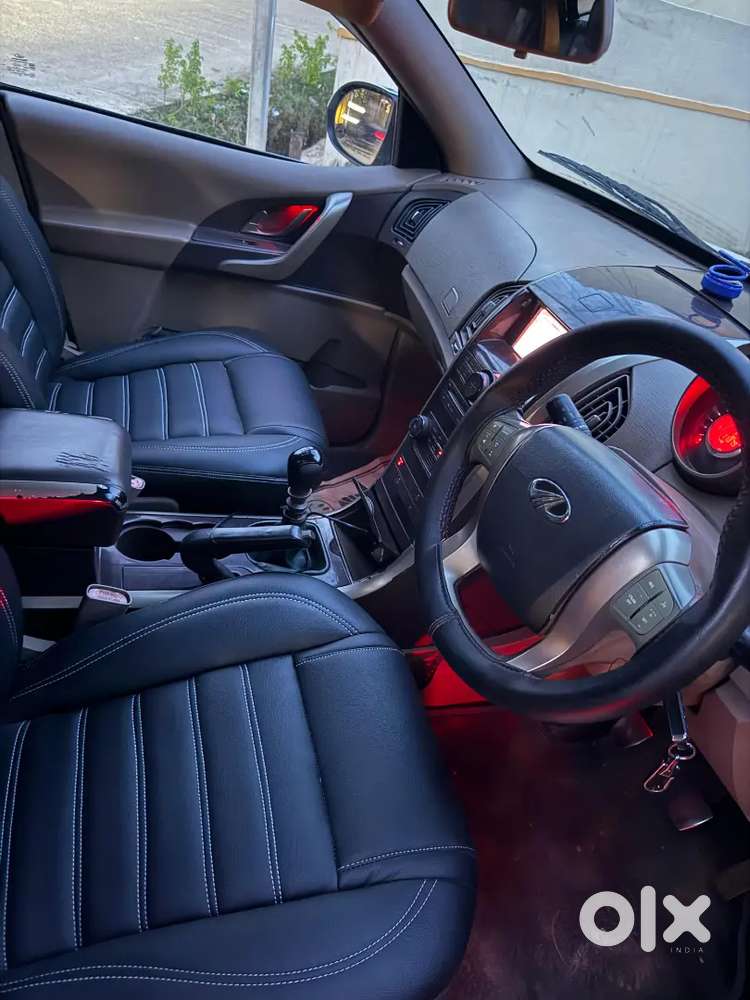 Mahindra Xuv500 W8 2012