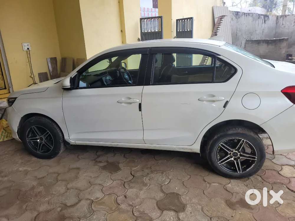 Honda Amaze 1.5 S 2019 Car Run With Company Record