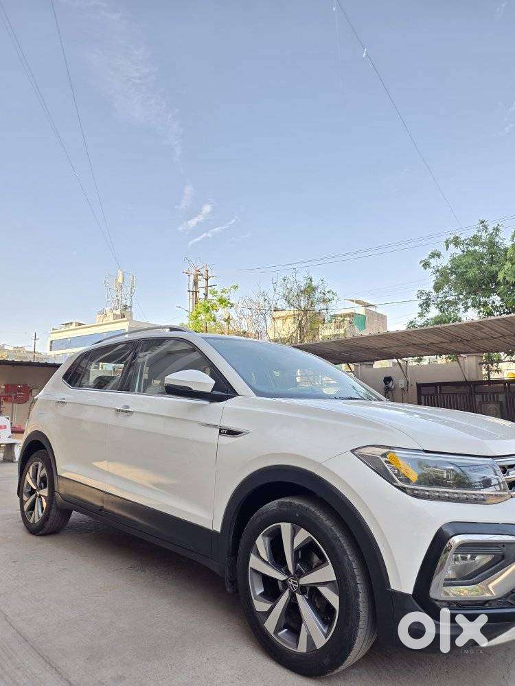 Volkswagen Taigun 1.0 Tsi Topline At, 2022, Petrol