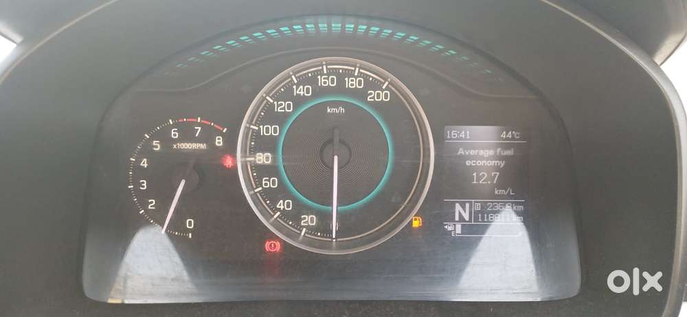 Maruti Suzuki Ignis 1.2 Amt Alpha, 2019, Petrol