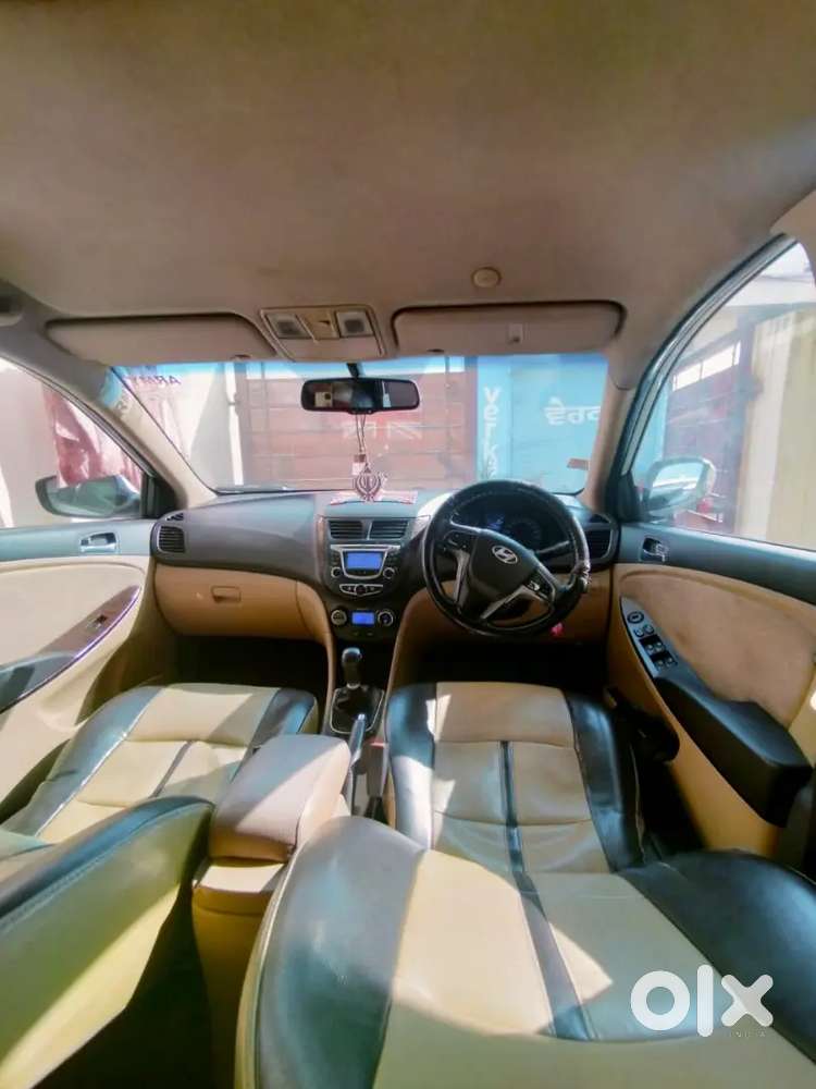 Hyundai Verna 2013 Diesel 180000 Km Driven