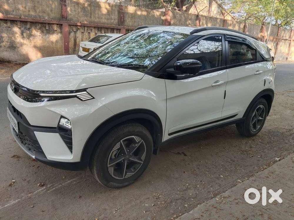Tata Nexon Creative Plus S 1.2 Revotron Petrol 6 Mt Dt, 2025, Petrol