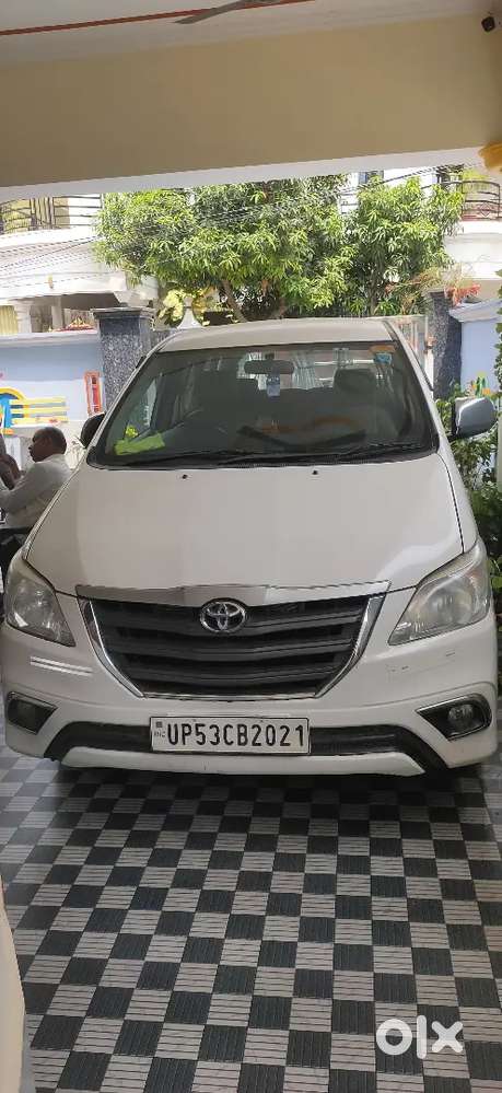 Toyota Innova 2016 Diesel Well Maintained