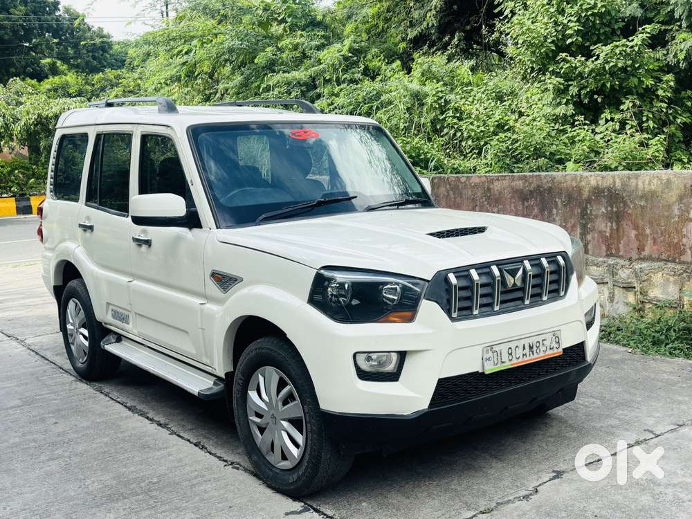 Mahindra Scorpio S4 Plus 9s, 2016, Diesel