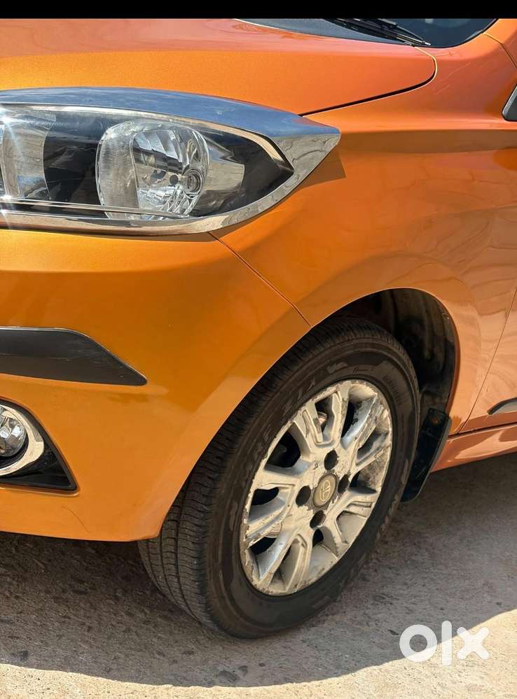 Tata Tiago 1.2 Revotron Xz, 2016, Petrol