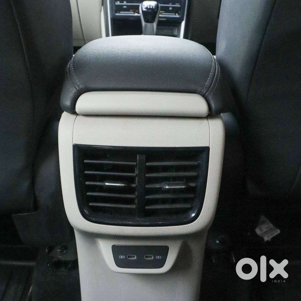 Volkswagen Tiguan 1.0 Tsi, 2024, Petrol