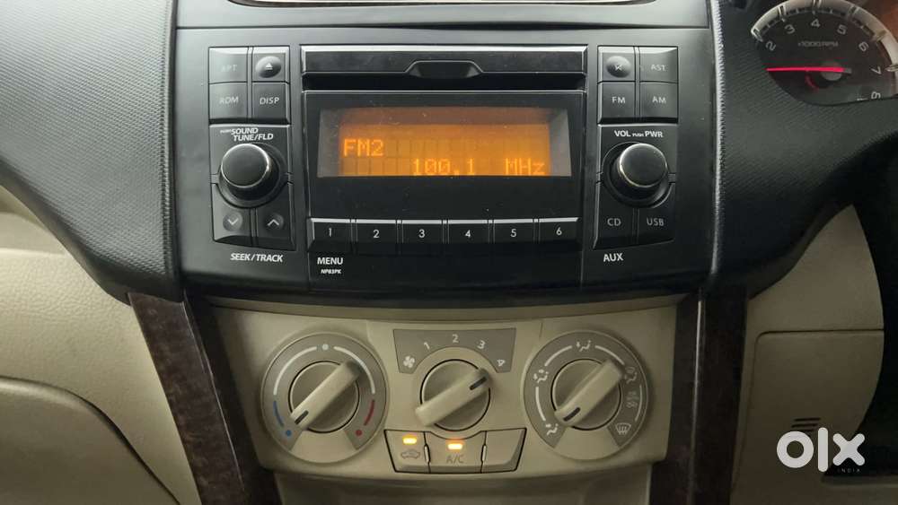 Maruti Suzuki Swift Dzire 1.3 Vxi, 2015, Petrol