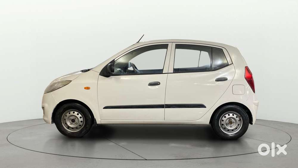 Hyundai I10 Magna 1.1l, 2015, Cng & Hybrids